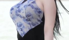 丰满美女视频,一窥丰满美女的时尚风采